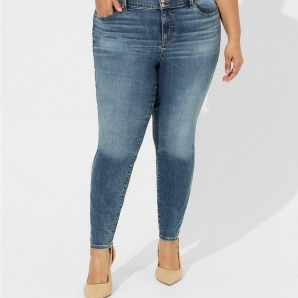 NWT Torrid super soft high waisted super skinny jegging. Size 16XS. - Picture 7 of 9